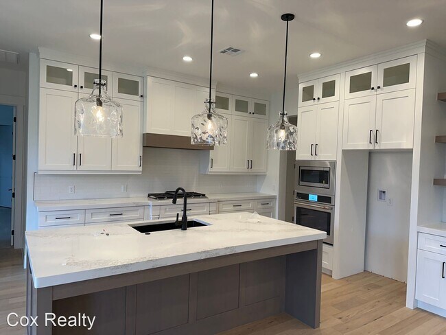 Foto del edificio - 3 br, 3 bath House - 2860 E Skywalker Dr