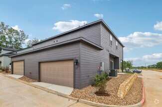 Building Photo - 673 Canvas Ave