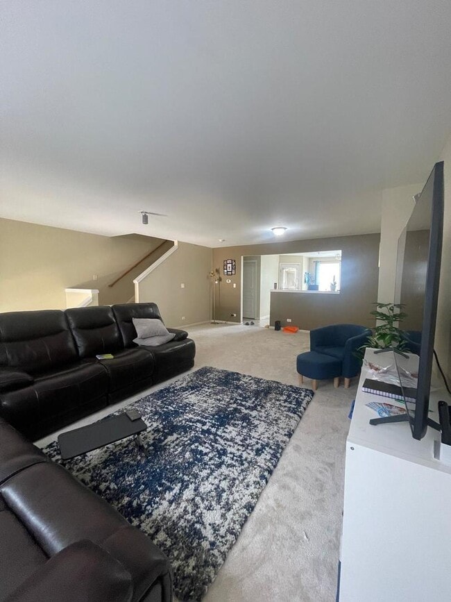 Building Photo - 408 Belvedere Ln
