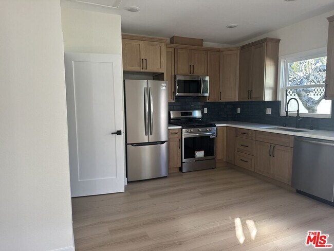 Foto del edificio - 1749 Virginia Rd