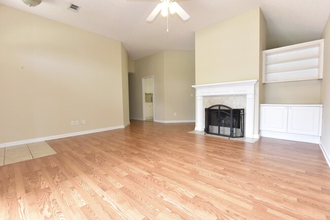 Foto del edificio - 1754 Post Oak Ct