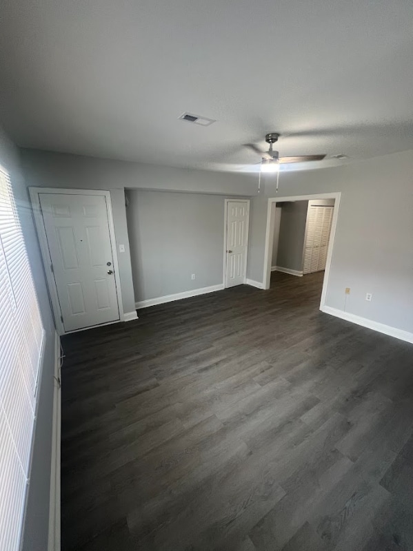 Foto del edificio - 1213 Raum St NE