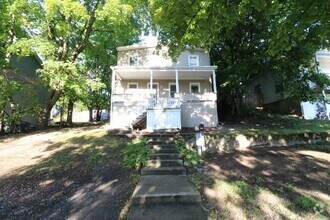 Building Photo - 42 Ulster Ave