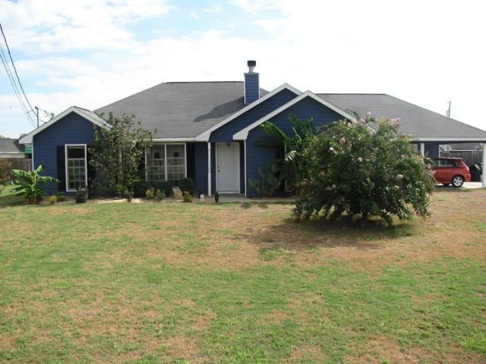 40 Farmbrook Dr, Fort Mitchell, AL 36856 House for Rent in Fort