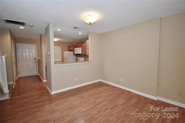 Building Photo - 9102 Charminster Ct