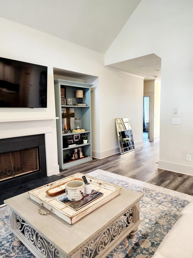 Building Photo - 1151 Hidden Hills Cir