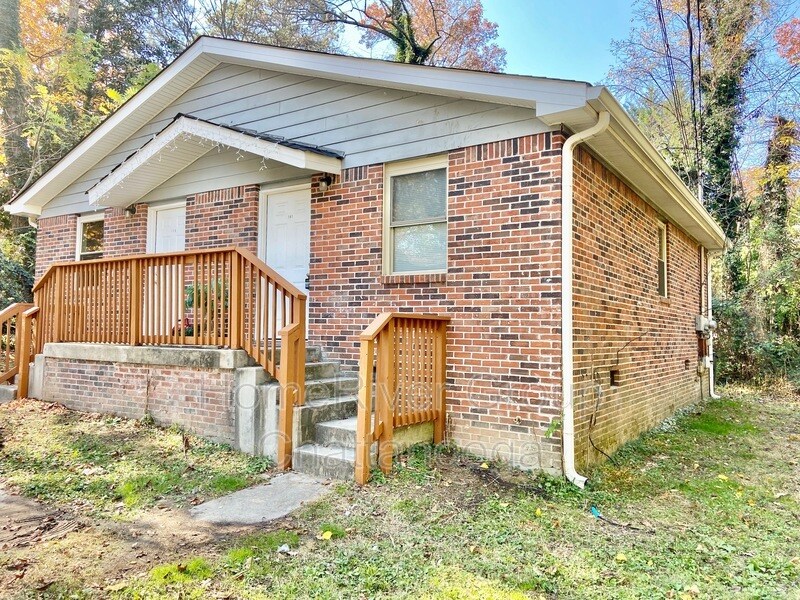 141 Hollyberry Ln, Chattanooga, TN 37411 Condo for Rent in