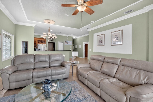 Building Photo - 212 Berenger Walk