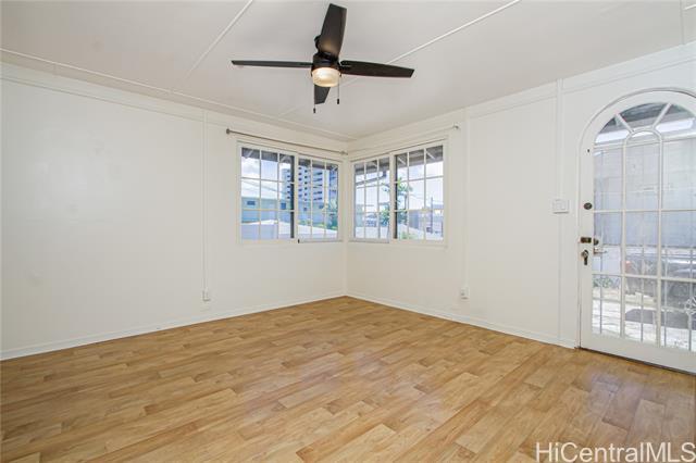 Foto del edificio - 1044 Green St