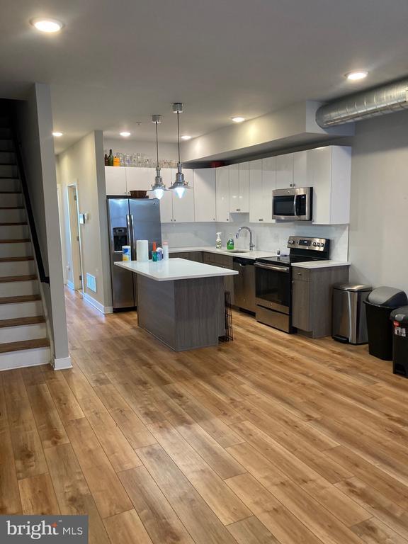 Foto principal - 2553 N Front St