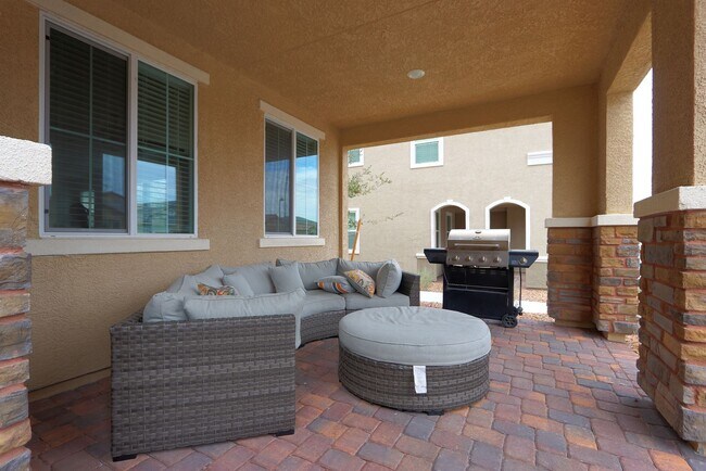 Building Photo - 2865 Tanager Hill St