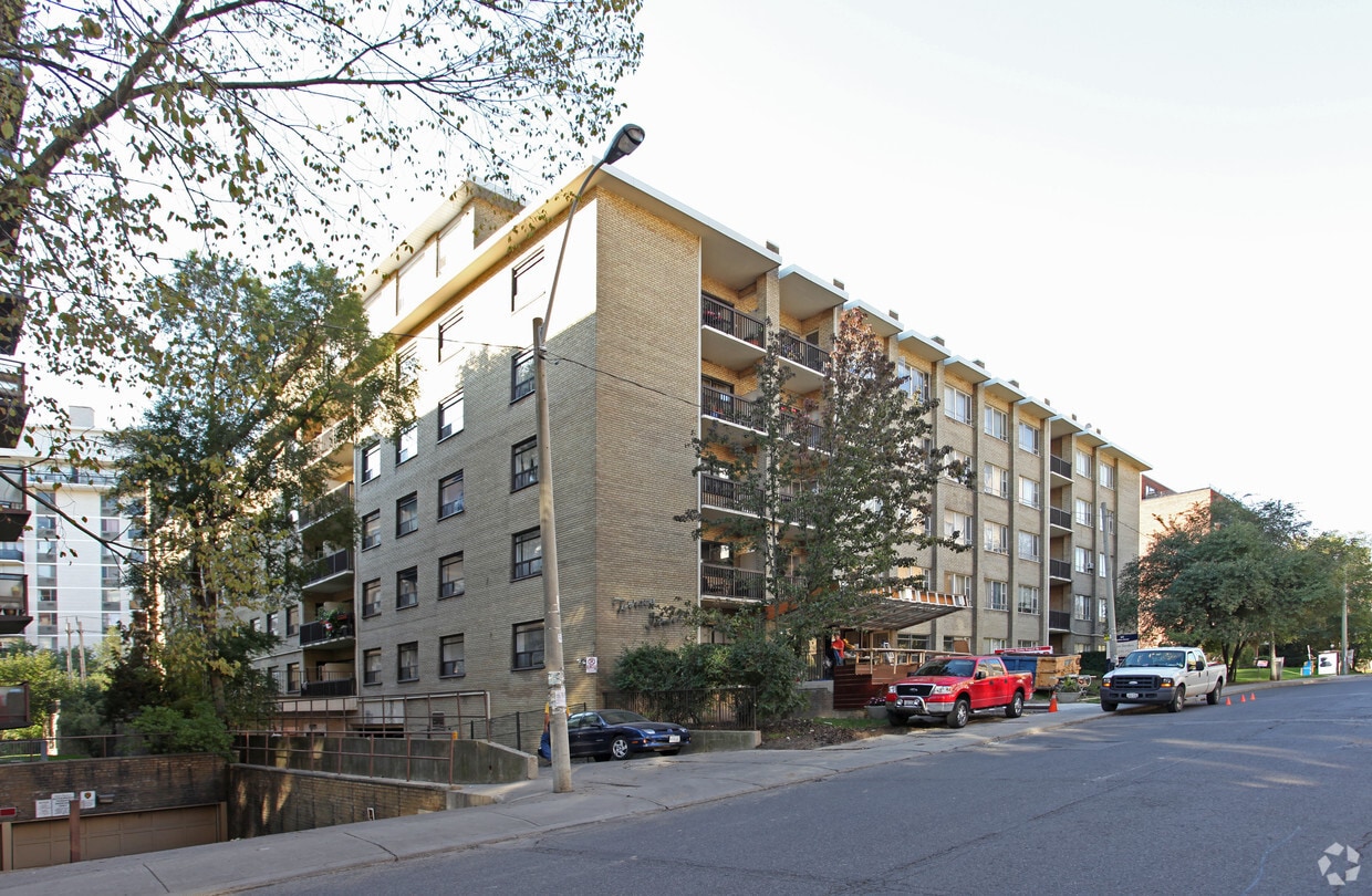 Building Photo - Terrace Gardens