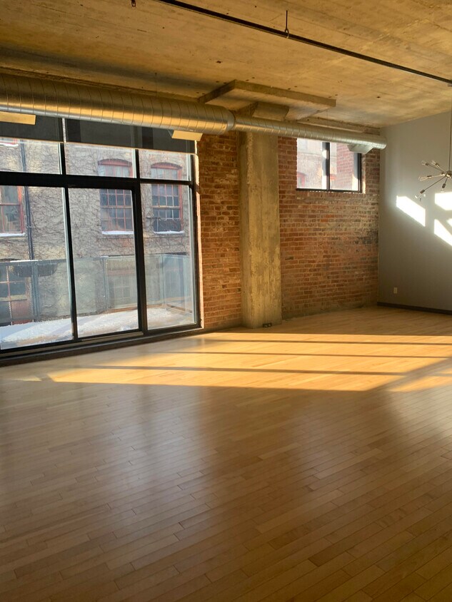 Foto principal - 1101 Jackson St
