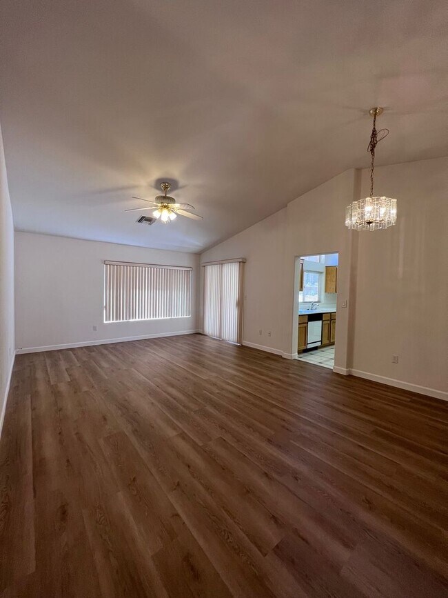 Building Photo - 55+ Sun City Summerlin Two Bedroom - Elko ...