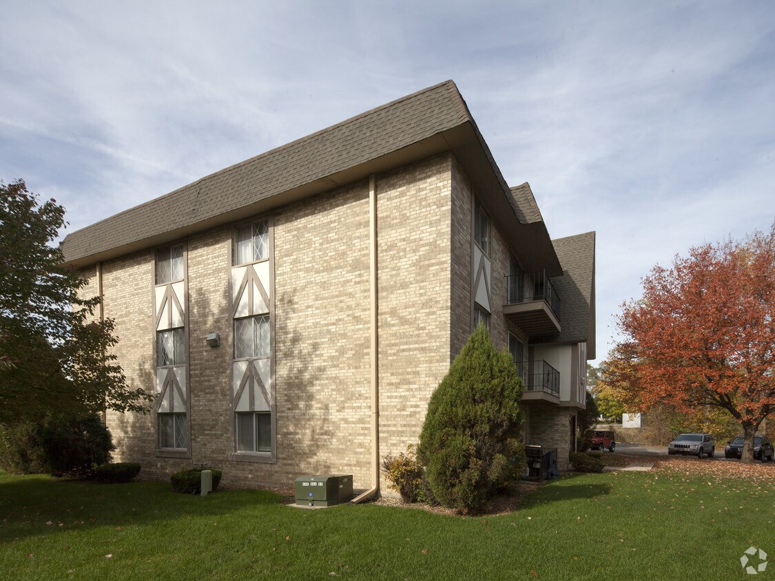 Foto del edificio - 10735 Green Meadows Dr