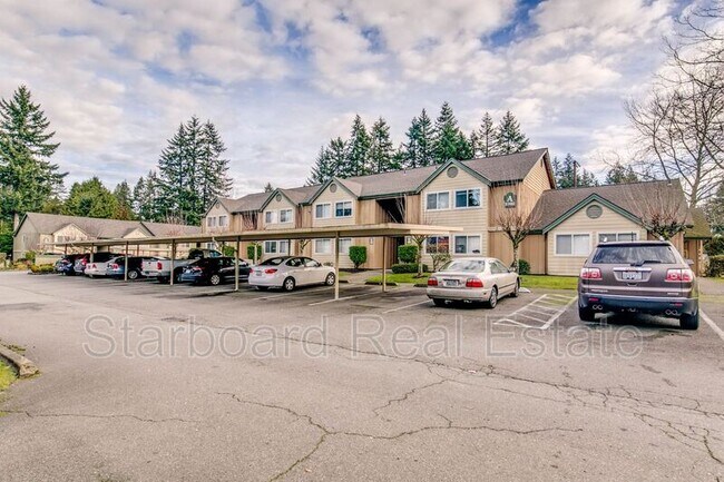 Building Photo - 3985 Starboard Ln SE