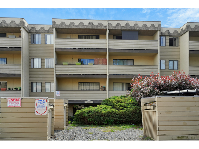 Photo du bâtiment - Gorge View Apartments