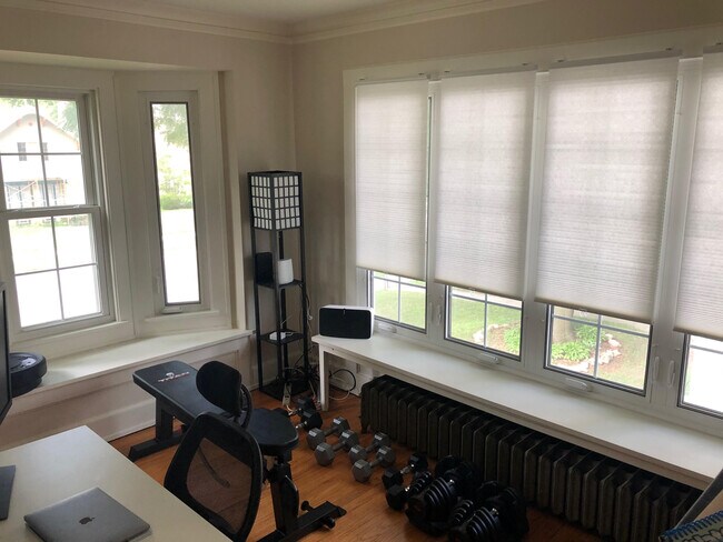 Office / Sunroom - 6828 W Wisconsin Ave