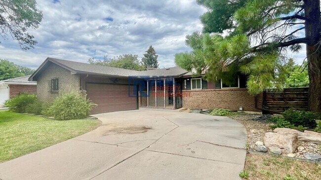 Building Photo - 8275 W 71st Ave