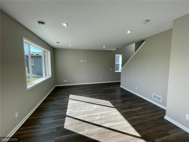 Building Photo - 9955 Bluebird St NW
