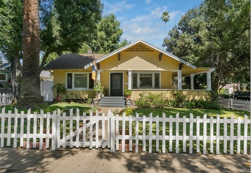Foto principal - 846 N Wilson Ave