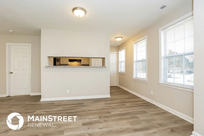 Building Photo - 8134 Sunset Cir