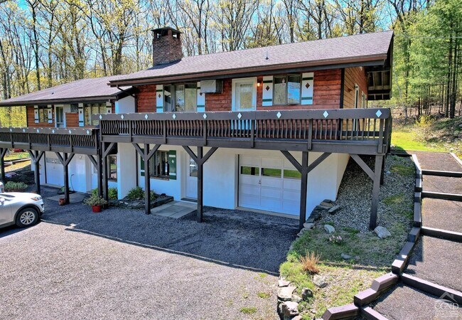Foto del edificio - 561 Bald Hill Rd S