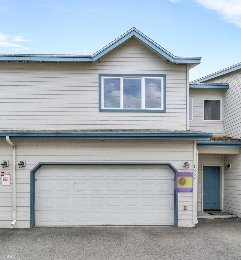 Primary Photo - 3 br, 2 bath Condo - 7624 Boundary Ave