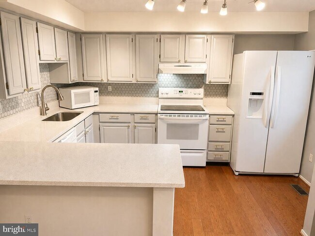 Foto del edificio - 5580 Hecate Ct