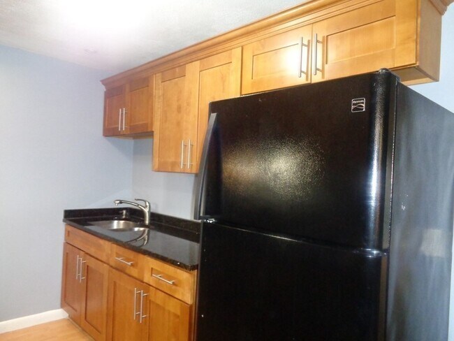Foto del edificio - 2 Town House Ln