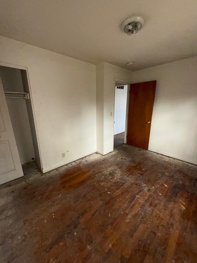 Building Photo - 3221 Burgess St