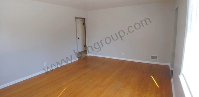 Foto del edificio - New Listing!