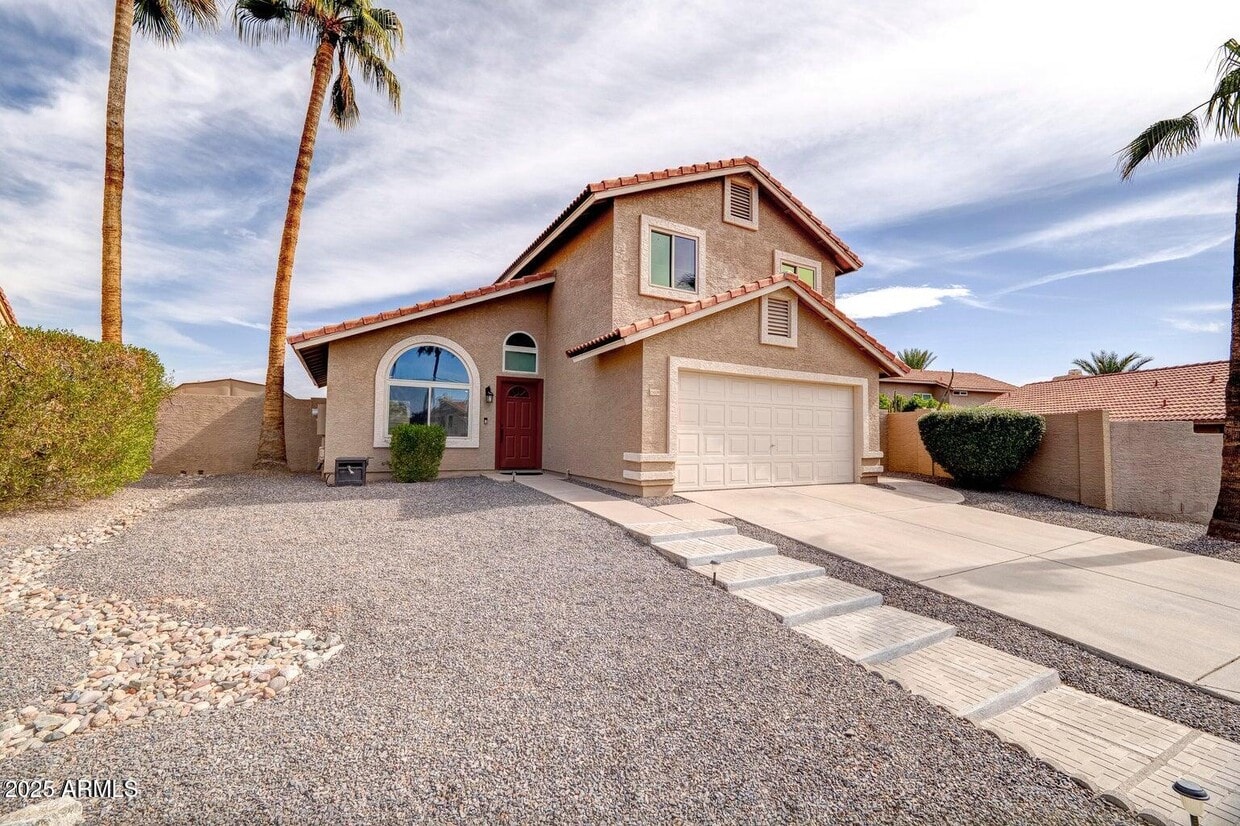 Foto principal - 15039 S 28th St
