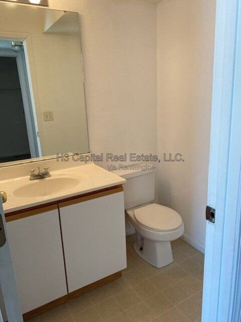 Foto del edificio - 6040 Old Collinsville Rd