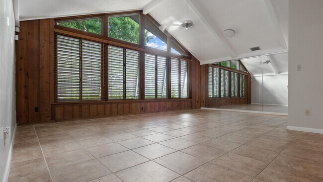 Building Photo - 6512 St Partin Pl