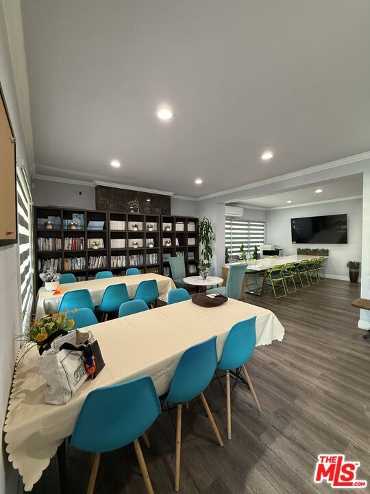 Foto del edificio - 731 Crenshaw Blvd