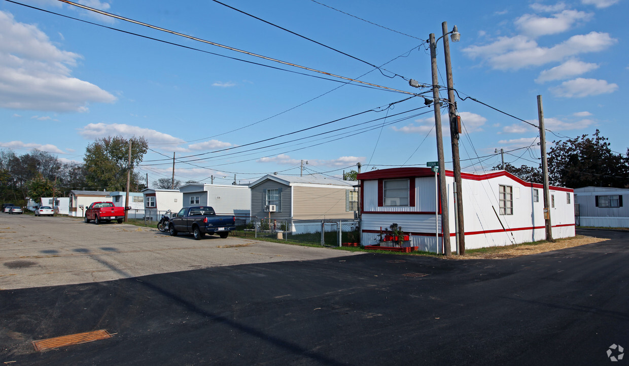 Foto del edificio - McMahan's Mobile Home Park