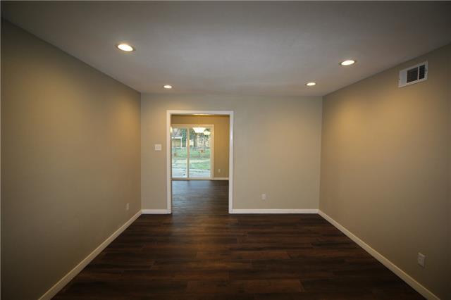 Building Photo - 3532 Antilles Dr