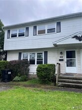 Building Photo - 645 Sunflower Dr