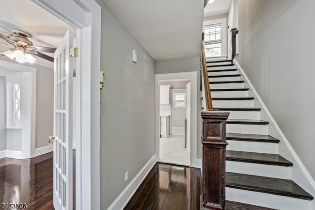 Building Photo - 401 Wilden Pl