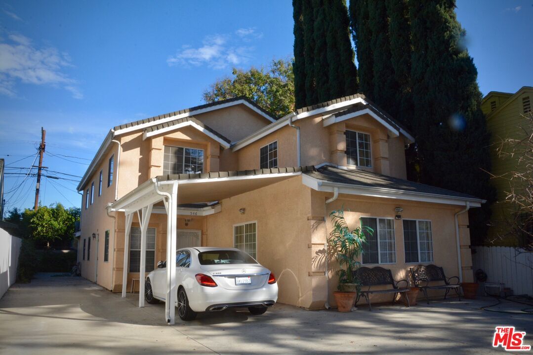 Foto principal - 548 N Windsor Blvd