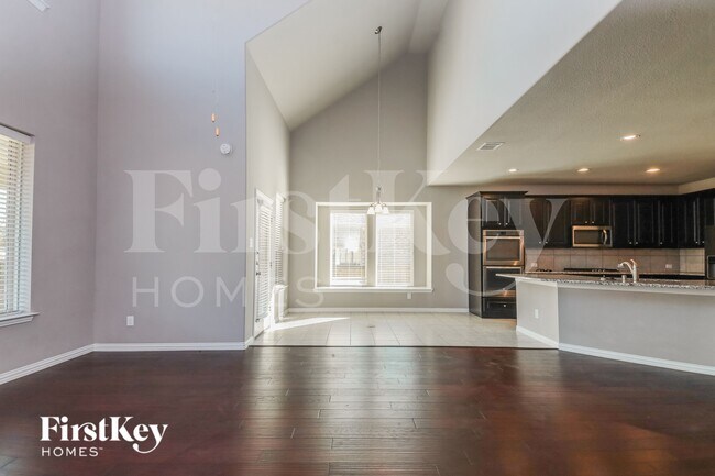 Foto del edificio - 1208 Caney Creek Ln