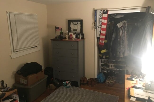 Available room - 48 Main St