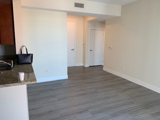 Foto del edificio - 1241 5th St