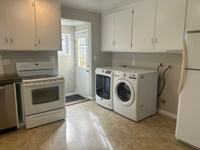 Foto del edificio - Charming 2 bedroom/1 bath Walking distance...