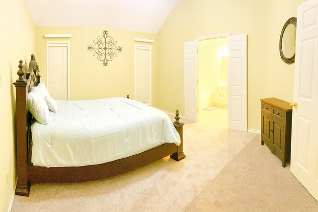 Building Photo - 304 Gleeson Ct