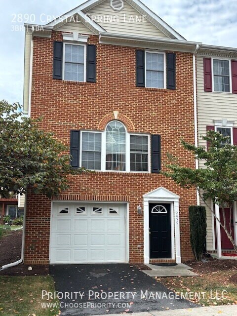 Primary Photo - 2890 Crystal Spring Ln