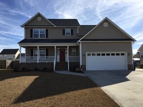 Building Photo - 104 Runnymeade Dr