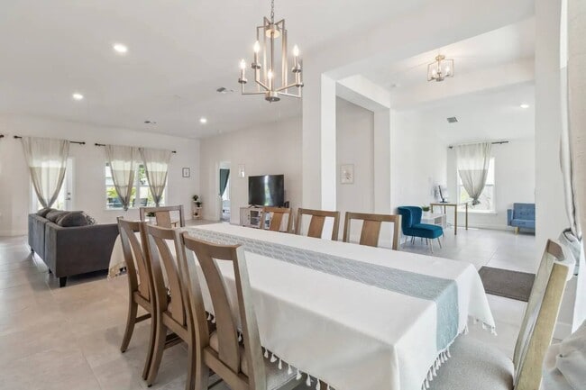 Photo - 3715 SW 17th Ave House