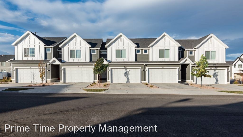 Foto principal - 3 br, 2 bath House - 167 E Riverbend Rd